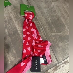 Kate Spade ♠️ Red and Pink Heart Pattern Scarf-30x30-fun functional fashion💕